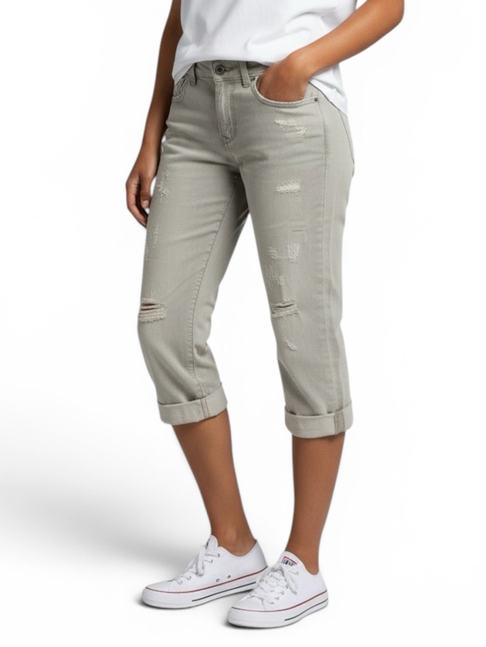 NWT. DKNY Boyfriend Jeans. Size 12